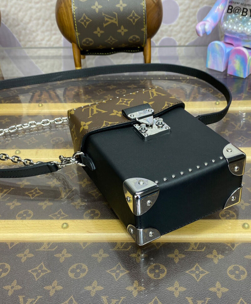Louis Vuitton Camera Box M12362 Black